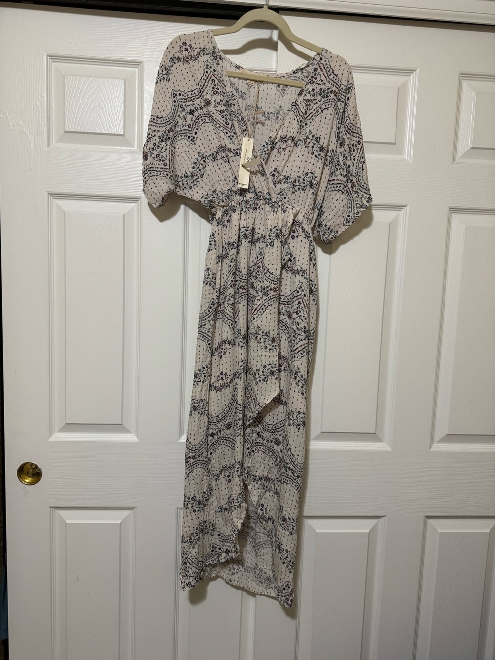 Lovestitch Boho Cream Printed Maxi Dress with Puff Sleeves